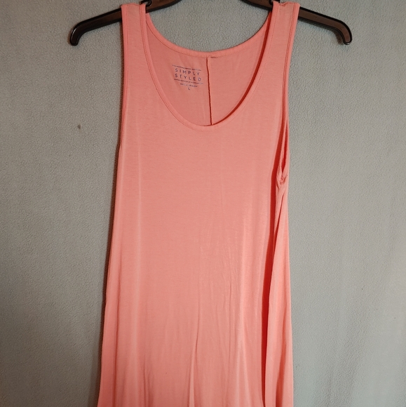 Simply styled tank tops Clearance